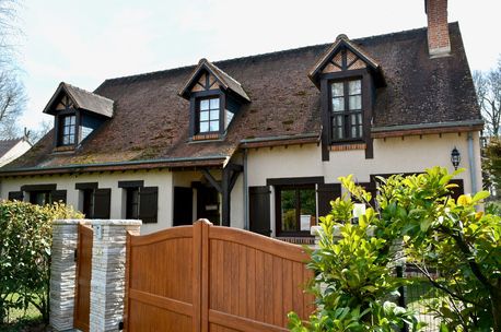 CLAIREFONTAINE - Maison familiale