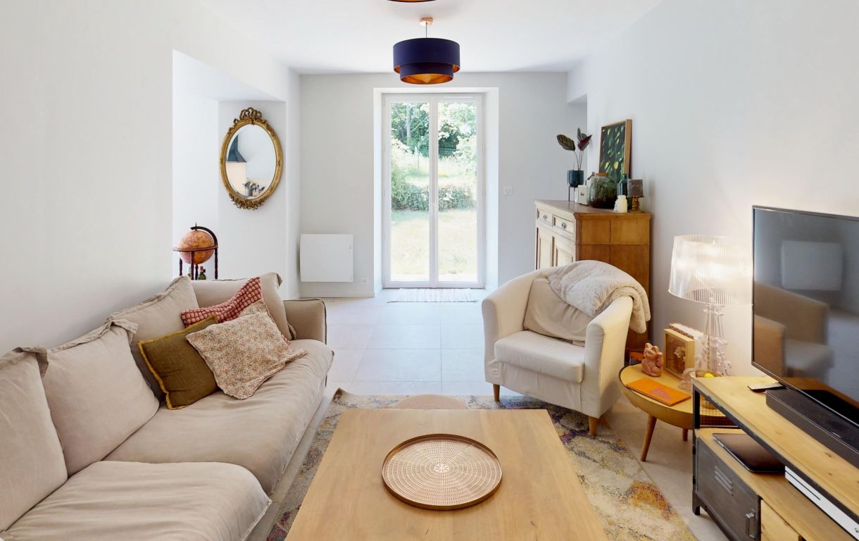 maison 7 pièces en vente sur CLAIREFONTAINE EN YVELINES (78120) Vente Maison Clairefontaine-en-Yvelines 78120 150 m²