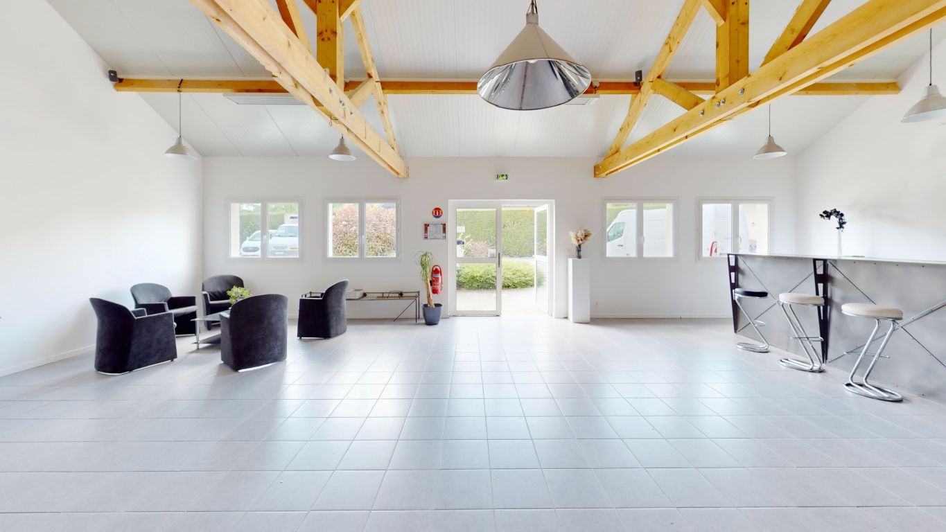 Vente Bureaux Clairefontaine-en-Yvelines 78120 132 m²