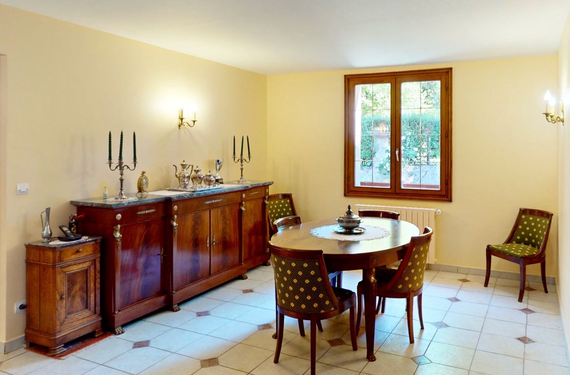 Vente Propriété Saint-Maurice-Montcouronne 91530 320 m²