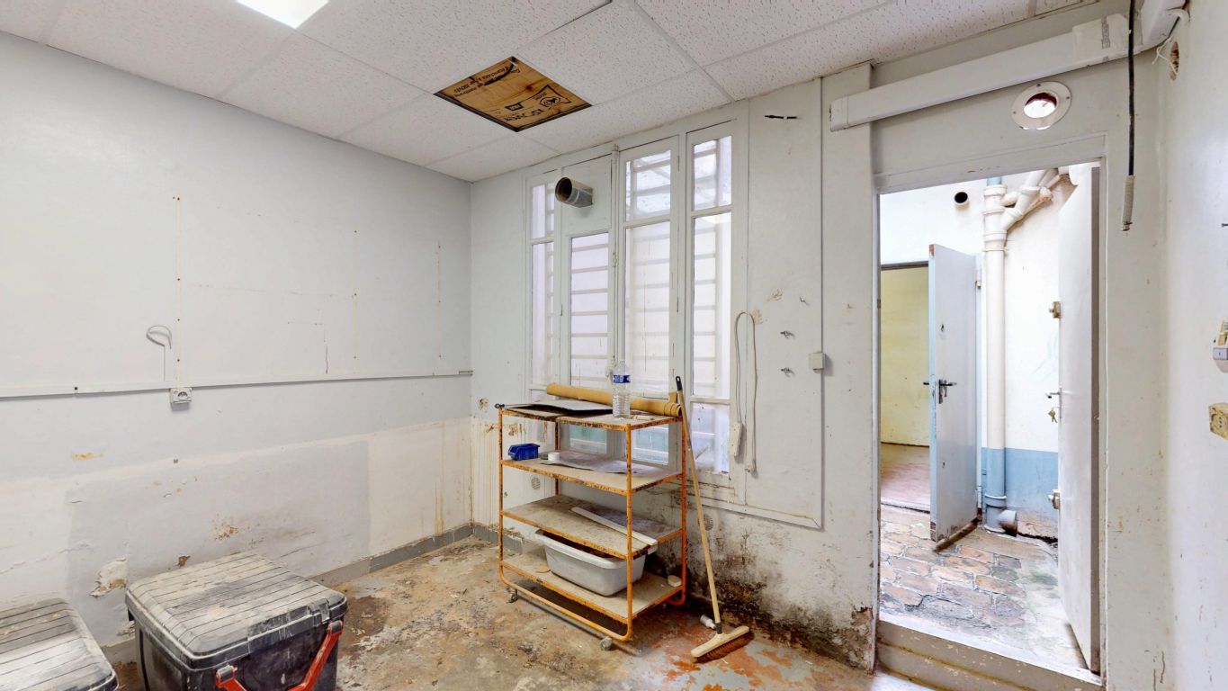 Vente Commerce Paris 17 75017 42.95 m²